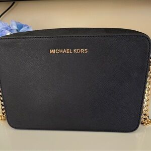 Michael Kors Crossbody Bag